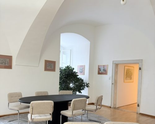 D055801B-A578-4CA6-A44D-E87CBDA30224_1_105_c